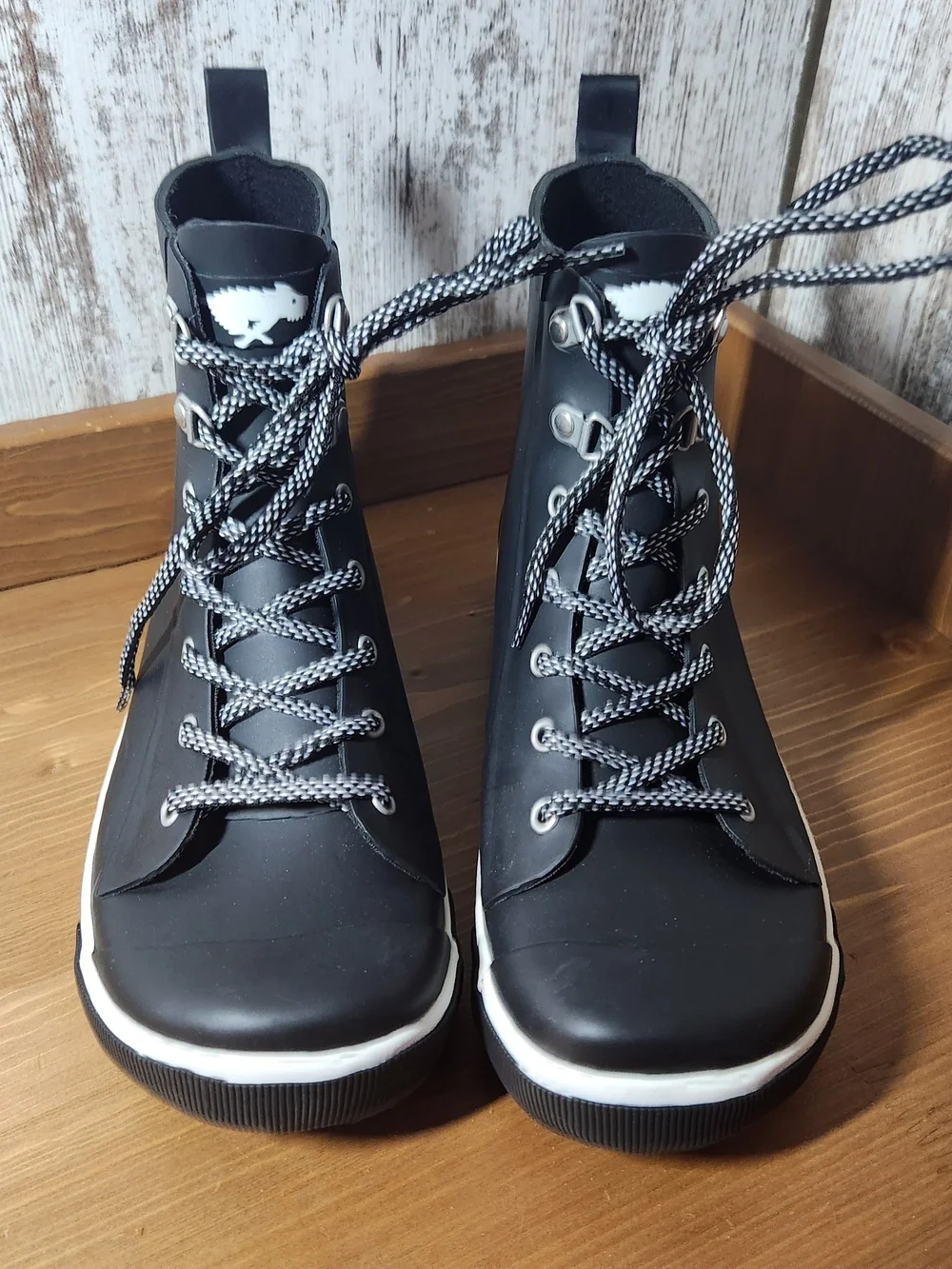 Rocket Dog Rainy Day Rain Boots Black High-Top Lace-Up White Trim Top Size 9.5